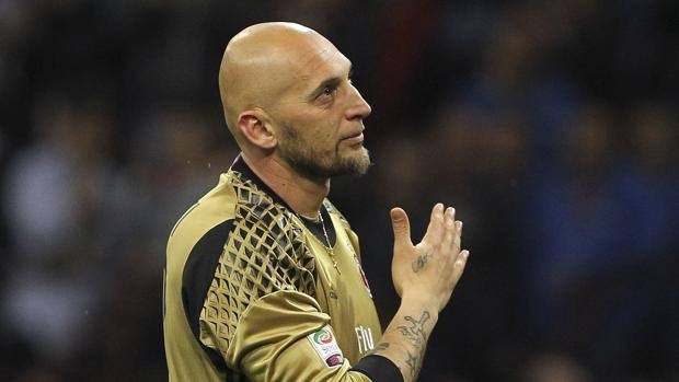 萌白酱香蕉白丝护士服喷浆