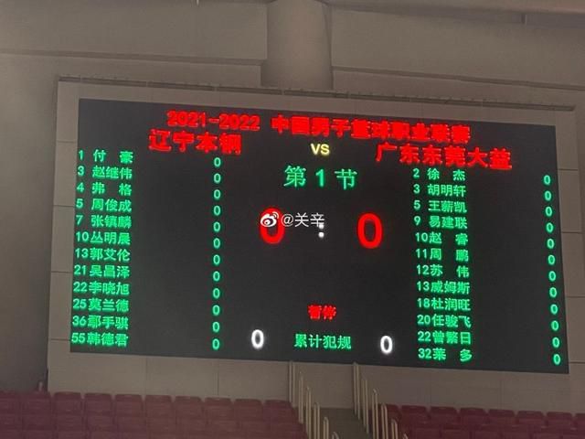 美女扒开胸罩免费视频网